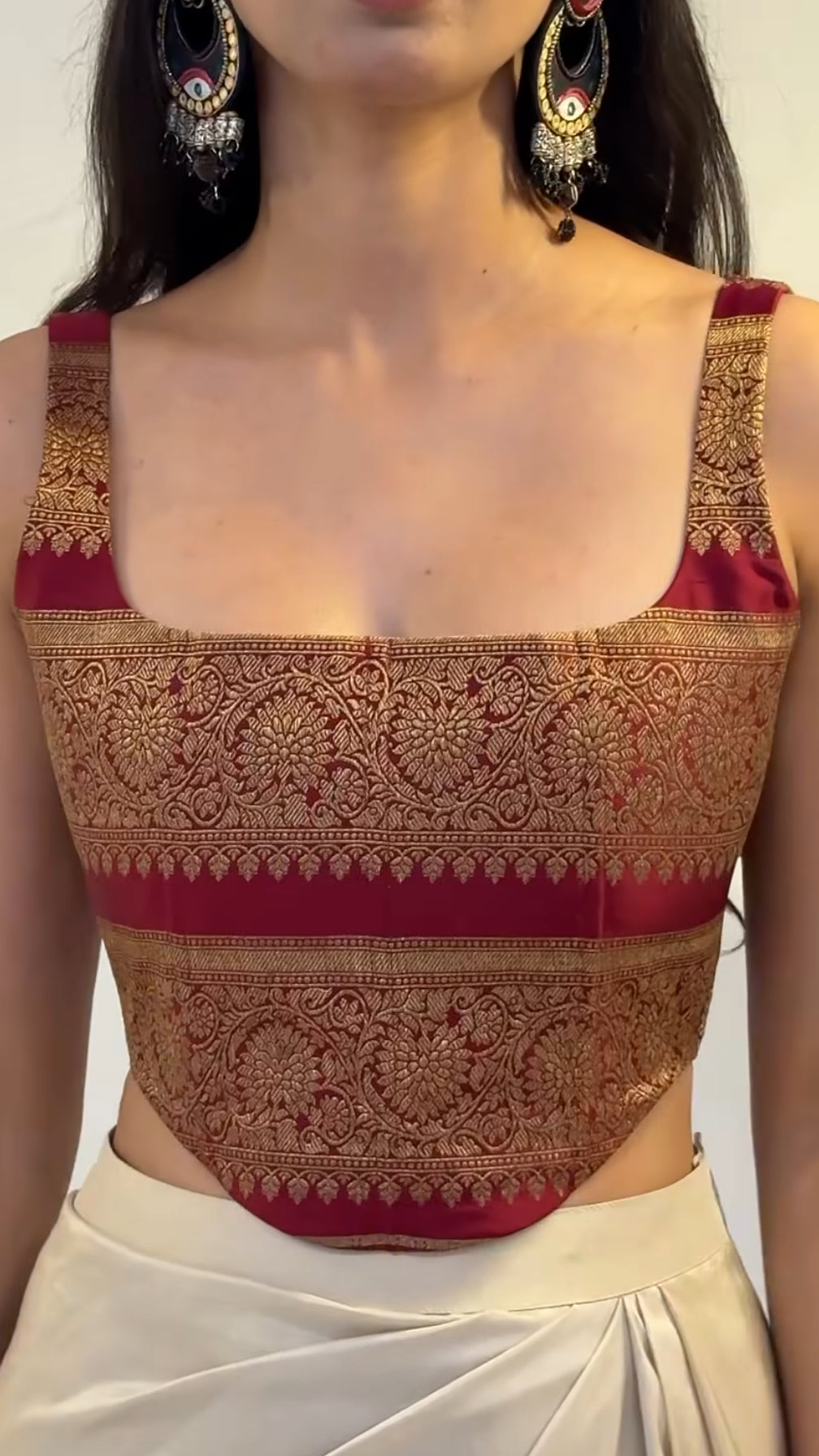 Thamburatti design three